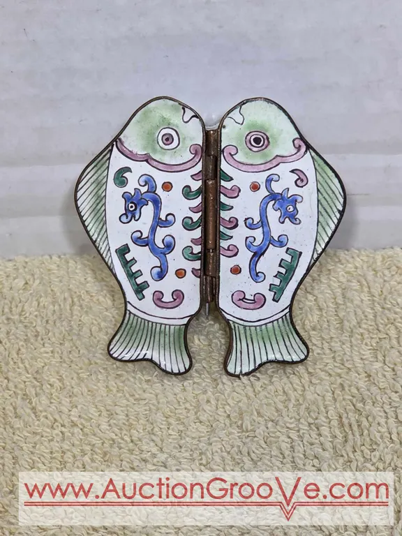 Chinese Double Sided Trinket Dish. LR