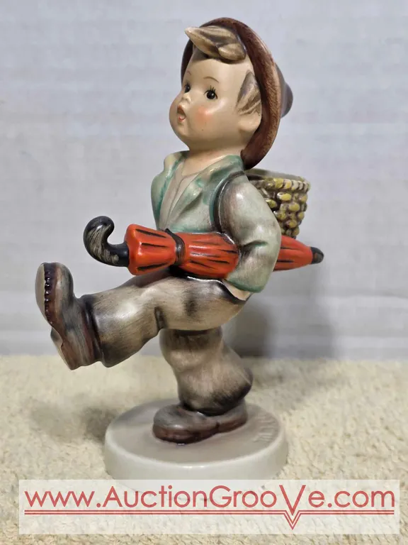 Globe Trotter. Hummel. LR