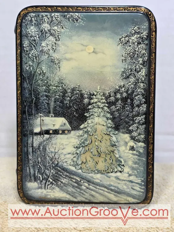 Russian Lacquer Hinged Box. Signed by Artist Popova E of the Fedoskino Village. 5 x 3.5 x 2.5. LR