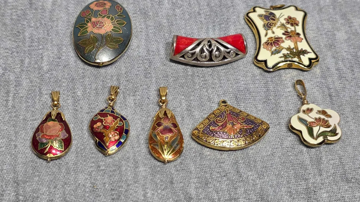 Pendants. JB
