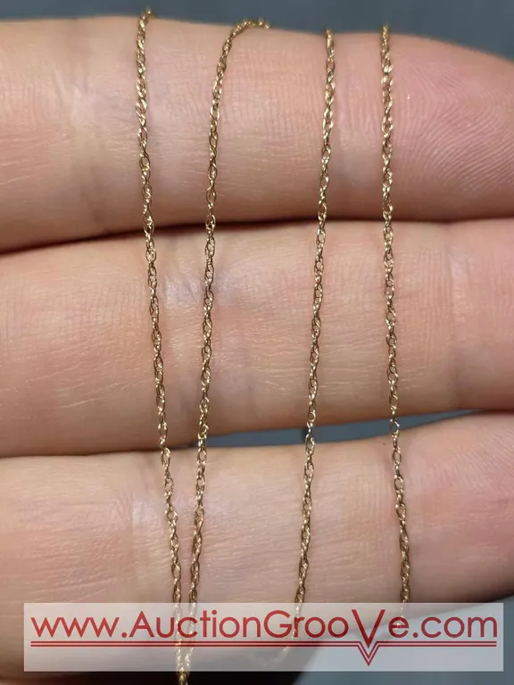 14K Gold 18" Chain. .5g. JB