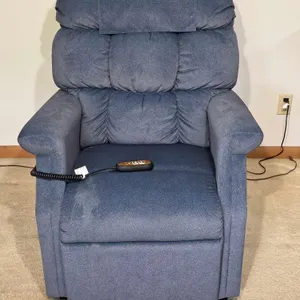 Golden Comfort Zone Lift Chair . Works as it should. Something spilled and cleaned on the left side of the cushion, possibly wax? There is another sma