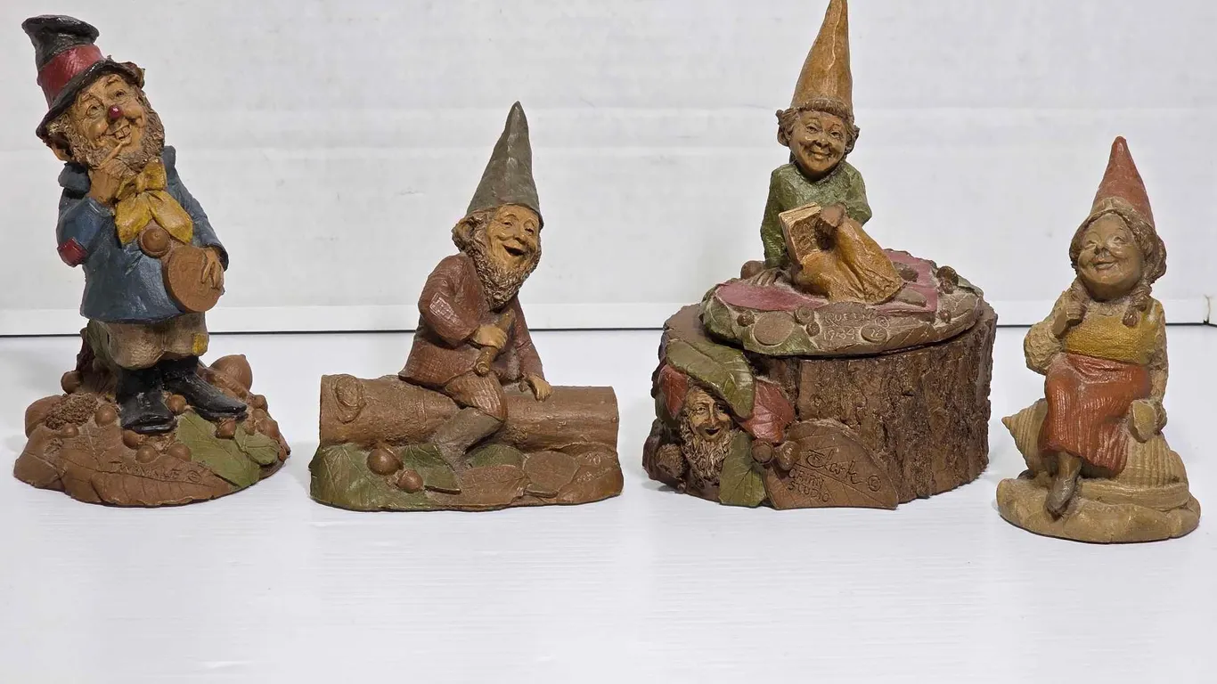 Vintage Gnomes by Tom Clark. LR