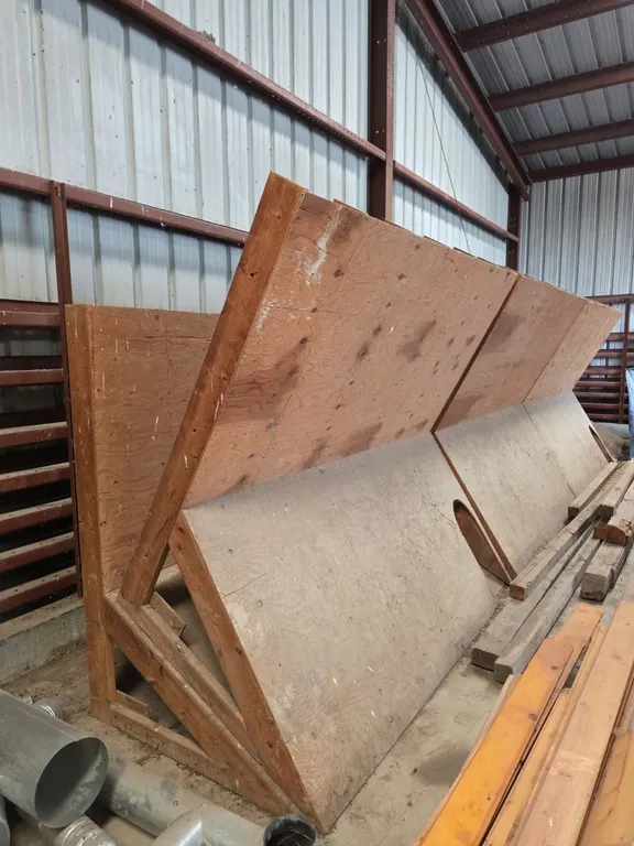 7 Wood shed partitions