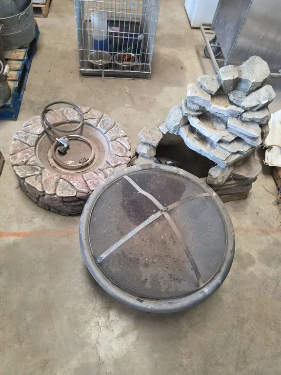 Patio gas firepit and ornamental fountain