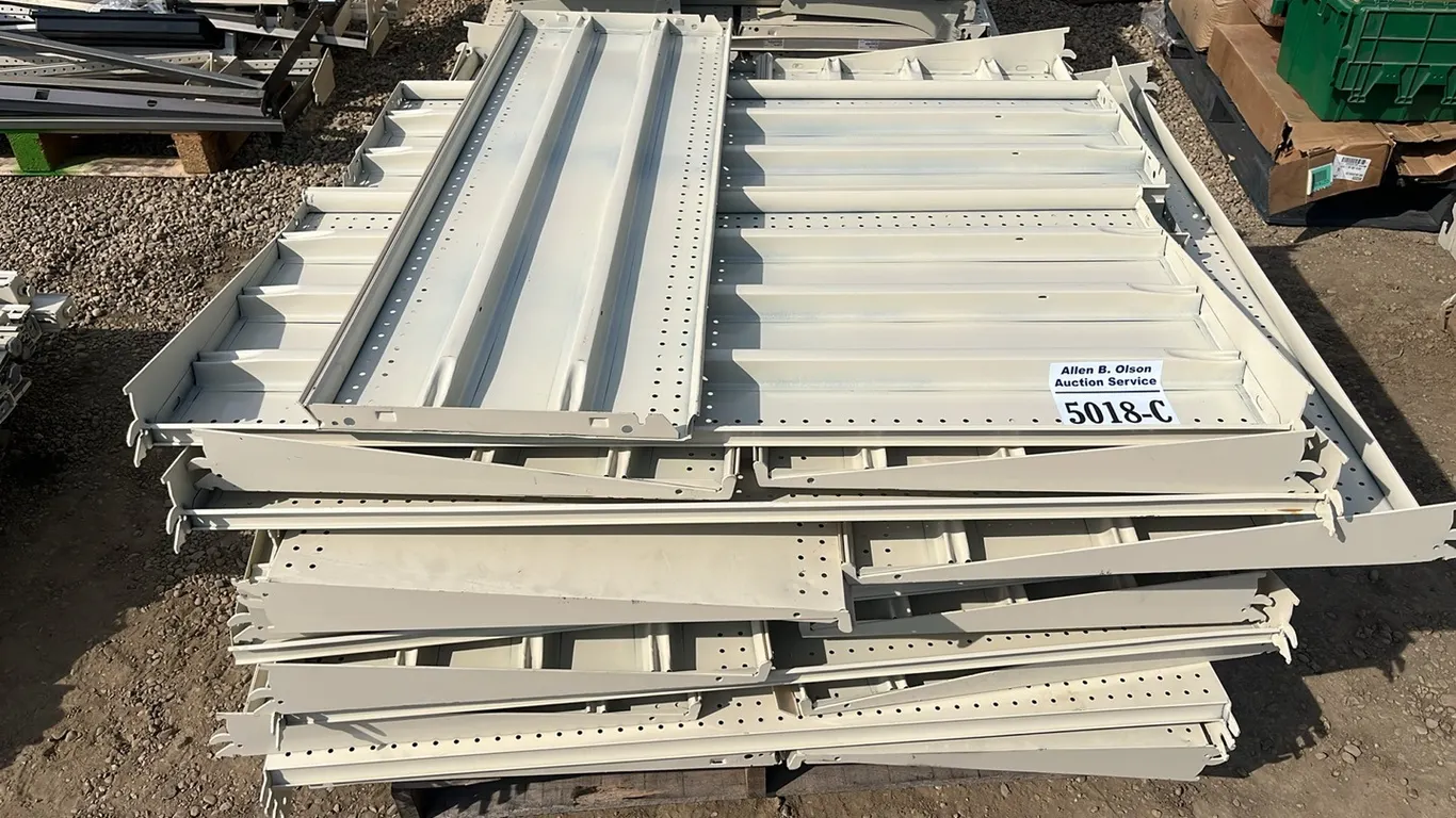 4' SHELVING