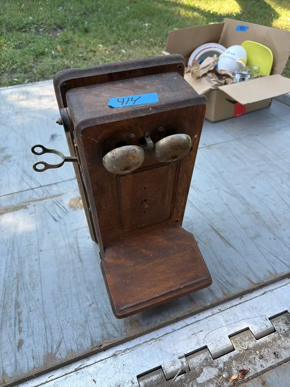 Antique phone