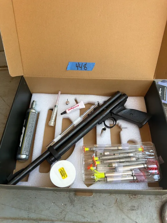 Vetinary Gun, includes everything including book