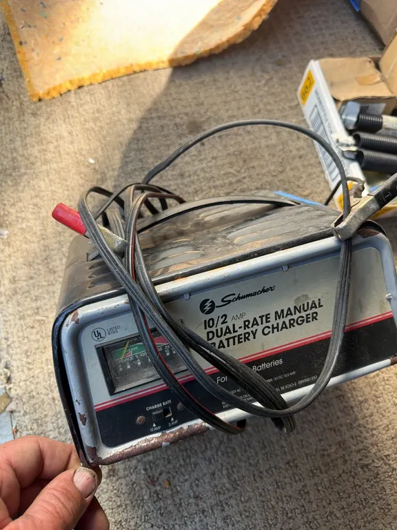 Schumacher battery charger, good