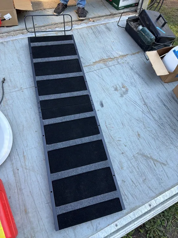 Brand new dog ramp, adjustable frame