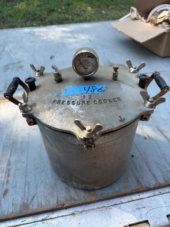 Pressure Cooker