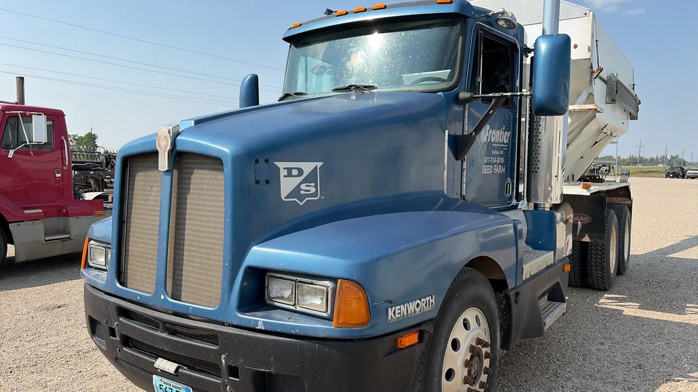 ID 1024 1994 Kenworth T600