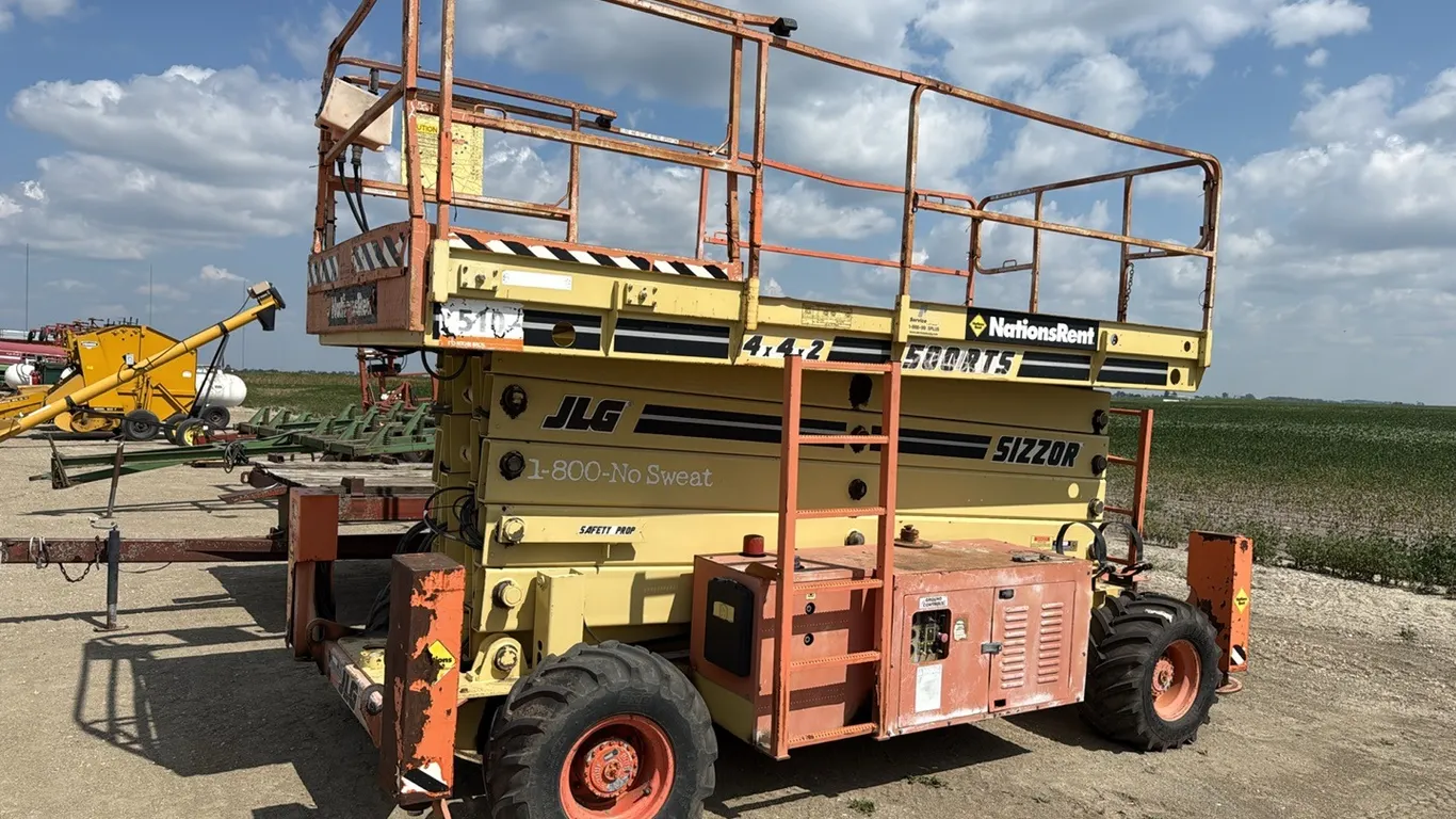 ID 1101 JLG Man Lift 500 RTS