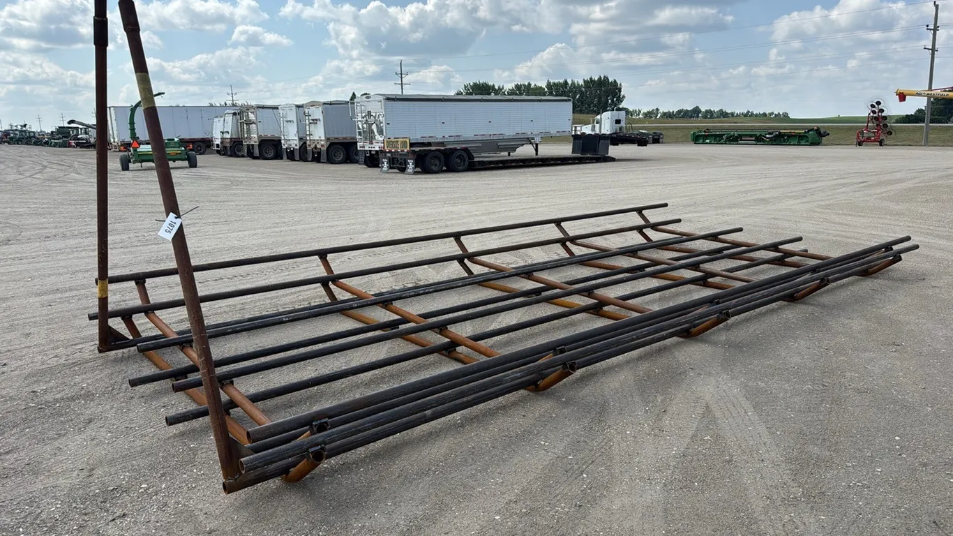 ID 1075 48ft Bale Rack