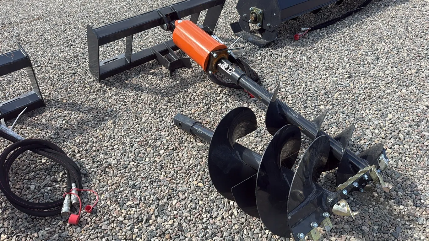 ID 1063 Wolverine Post Auger 12in
