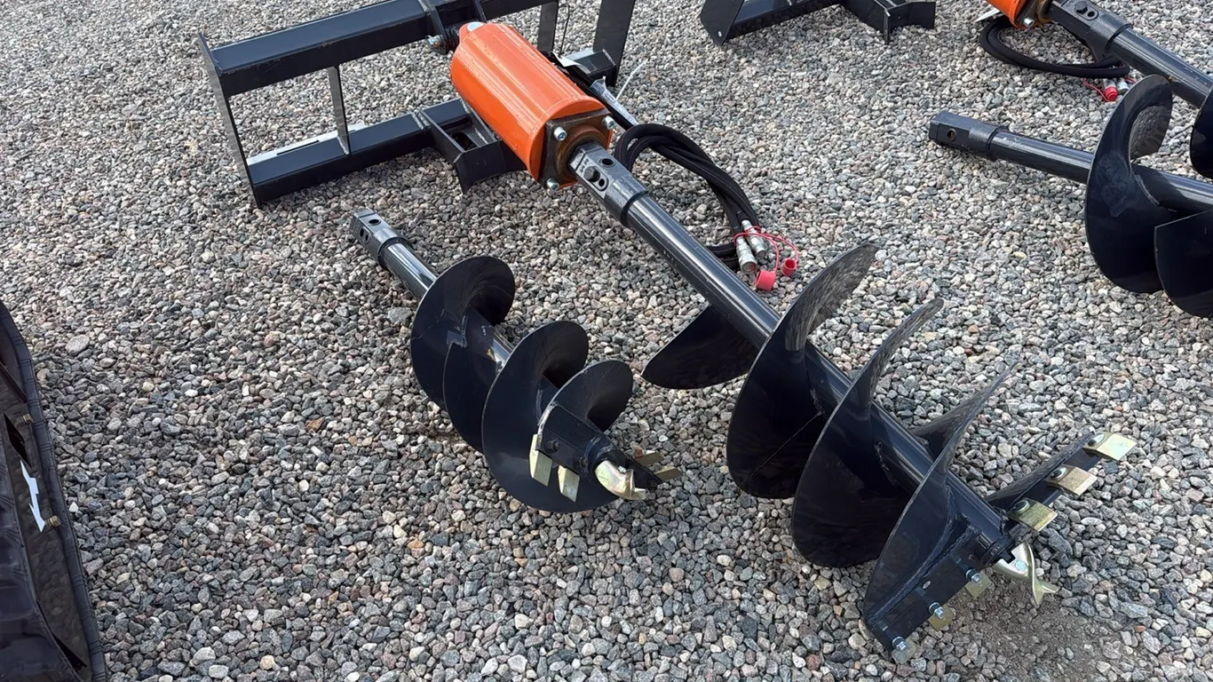 ID 1064 Wolverine Post Auger 18in