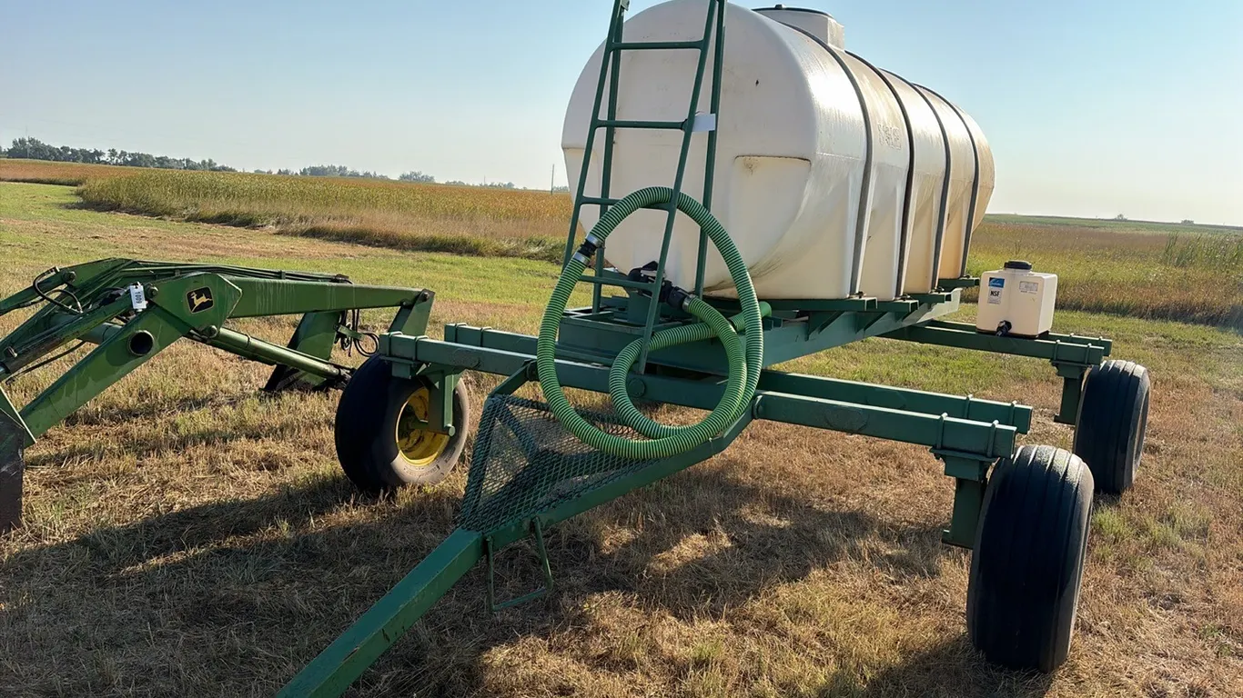 ID 1093 1000gal Caddy