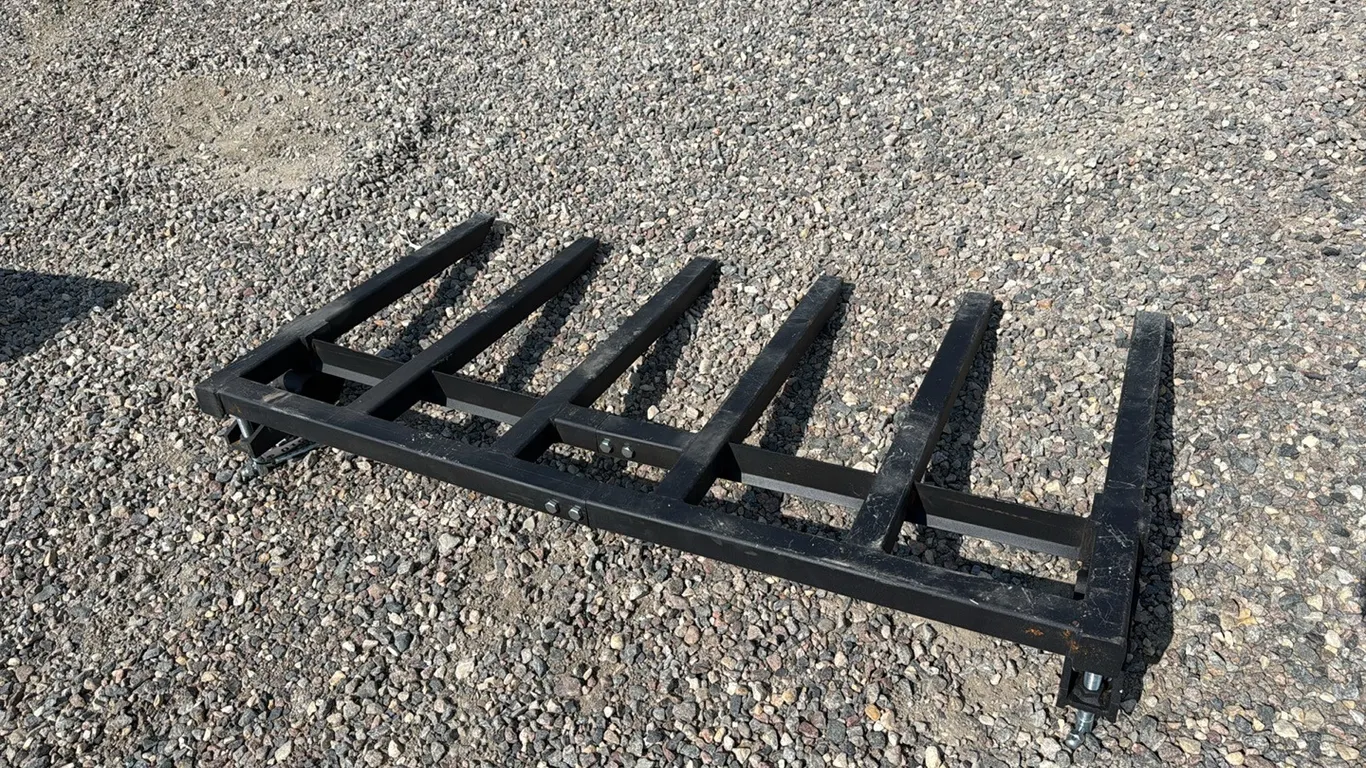 ID 0167 60in Bolt on Bucket Manure Forks