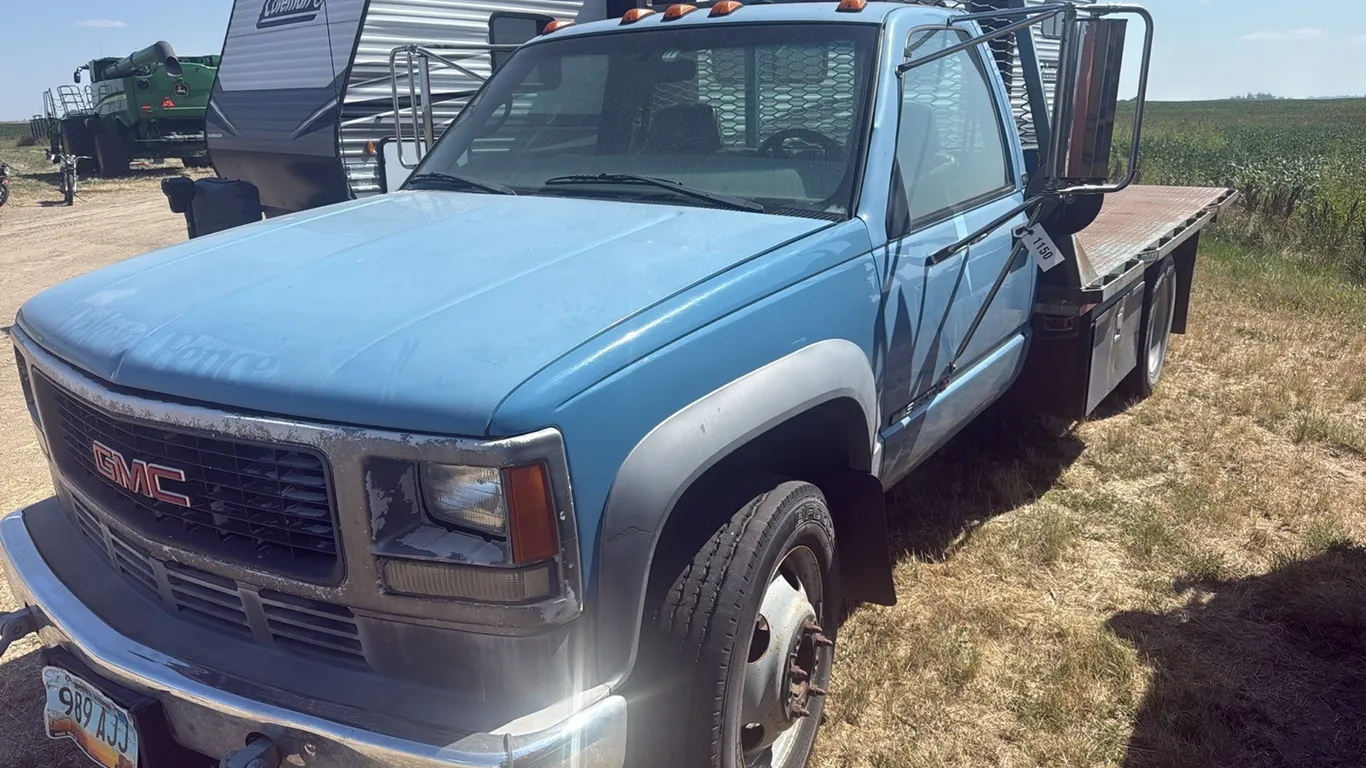 ID 1150 1999 GMC 3500 HD Flatbed Dually