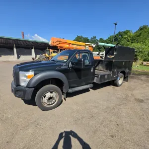 2015 Ford F-550 Super Duty Utility Truck