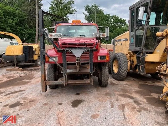 1995 International 4800 Stake Dump Truck