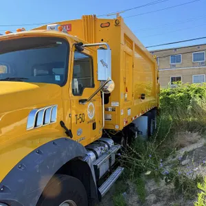 2014 Mack  Garbage Truck