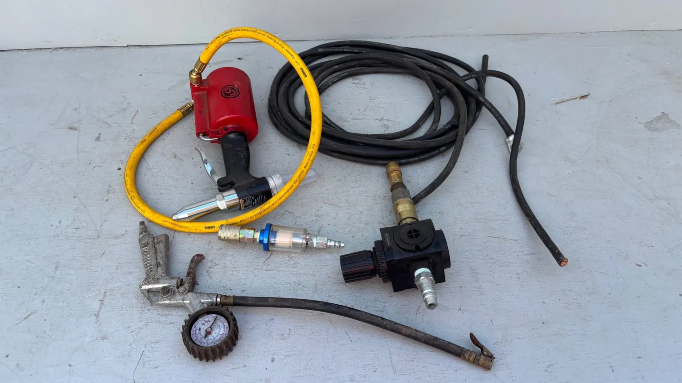 Pneumatic drill