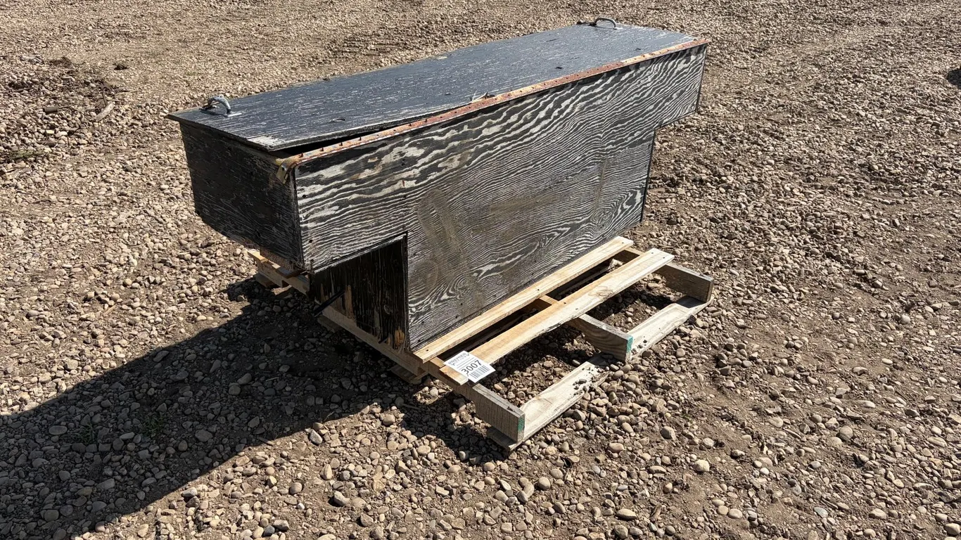 Wooden Truck Toolbox