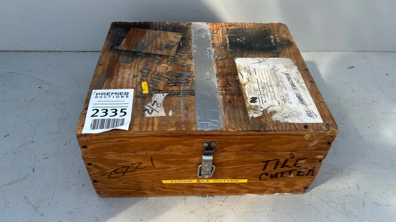 Lot 2335