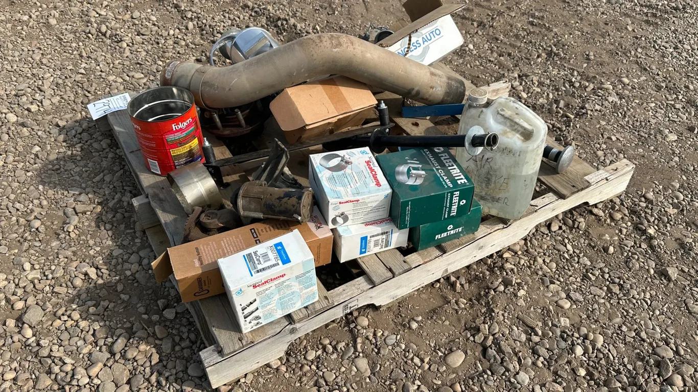 Exhaust Pipe w- Accessories