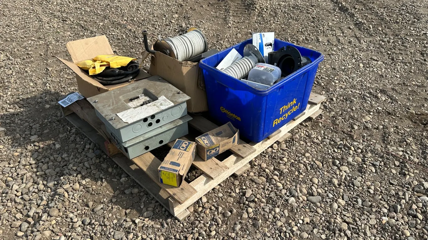 Pallet of Misc