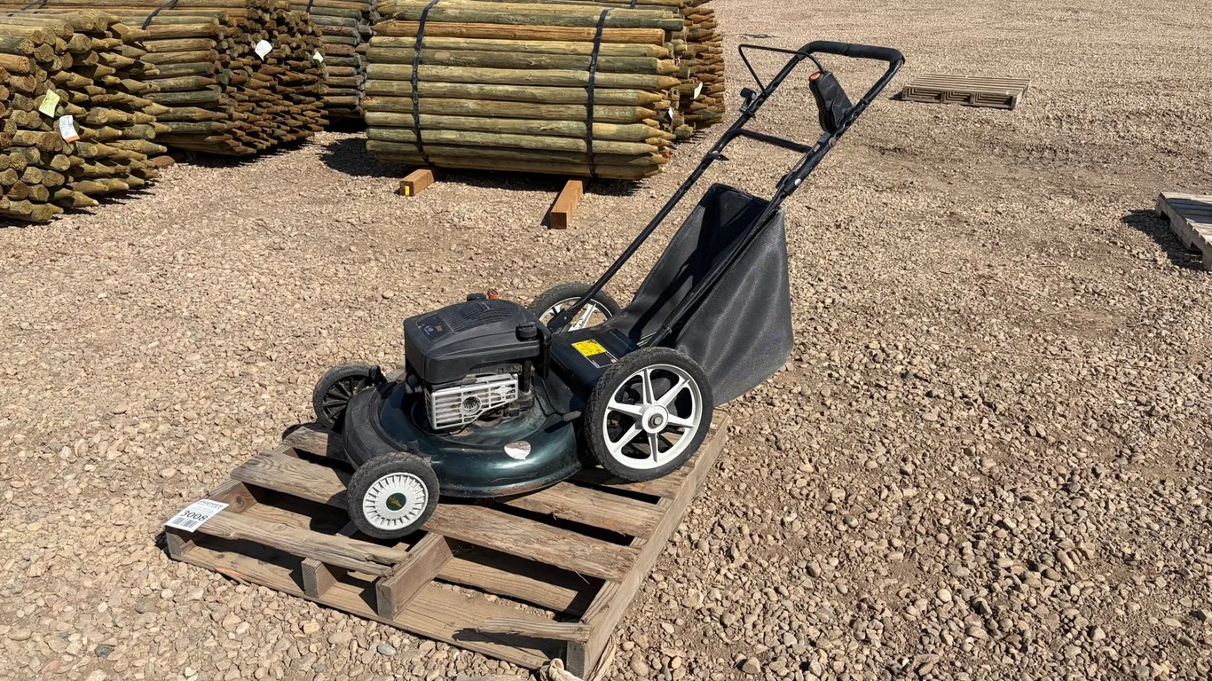 Yardworks Lawn Mower