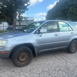 2002 Lexus RX 300 Multipurpose Vehicle (MPV)