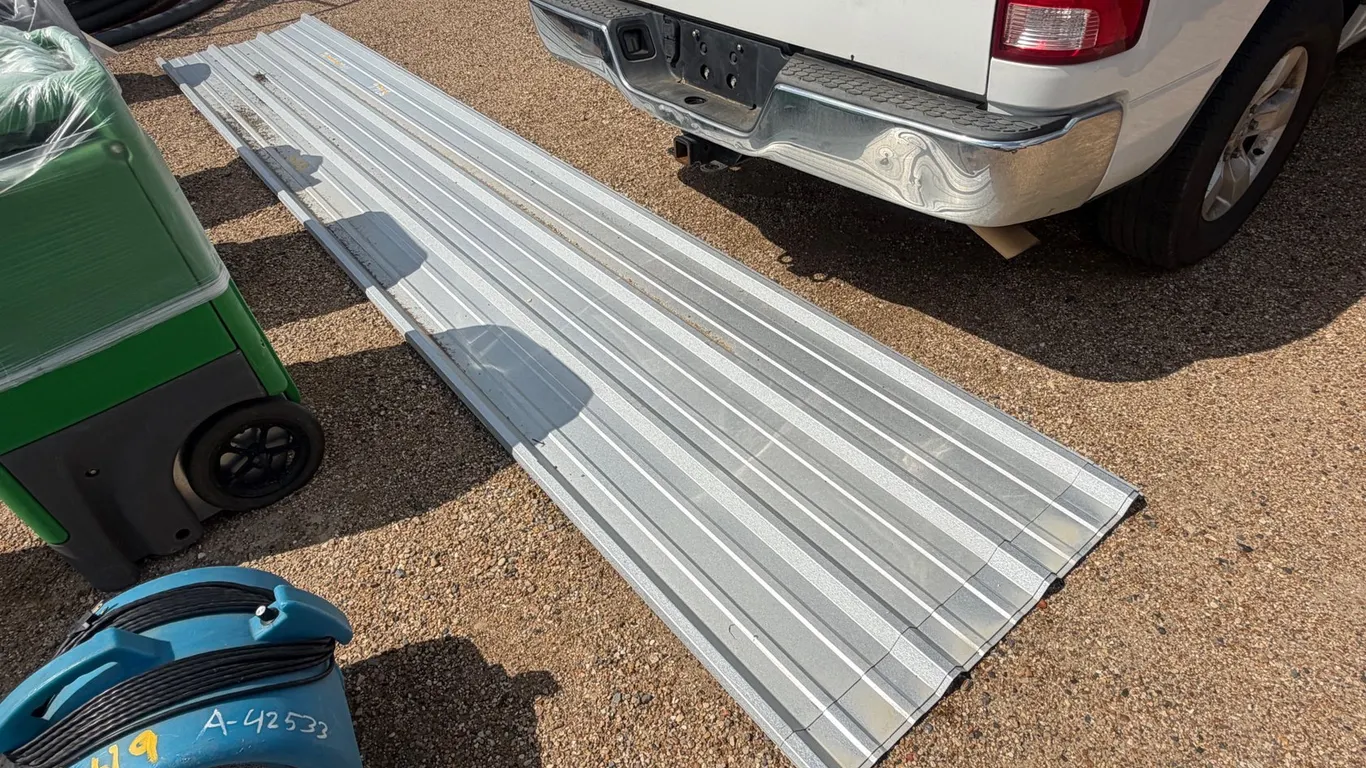 VARIOUS METAL ROOFING TIN