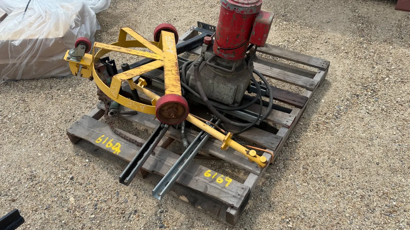ELECTRIC PIPE BENDER WITH STAND AND DOLLY