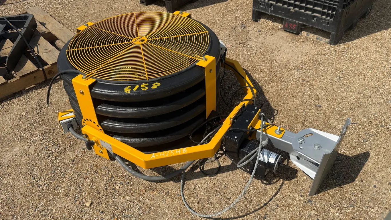 BIG ASS FANS ROOF MOUNTED SHOP FAN