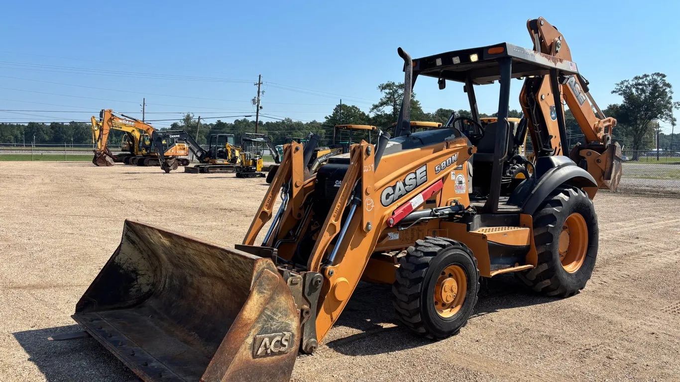 CASE 580N LOADER BACKHOE