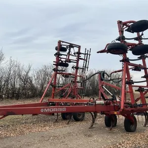 40’,   Morris Magnum II CP-740 tillage