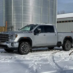 2023 GMC Sierra 2500 SLT 4x4 Crew Cab Pickup