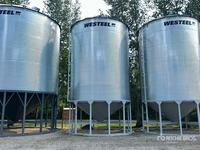 Westeel 1806 +/- 5500 bu 6 Ring Hopper Grain Bin