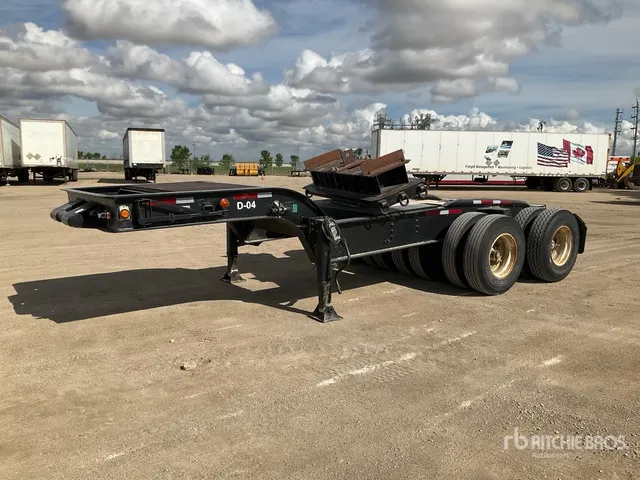 16-Wheel Heavy-Haul Jeep
