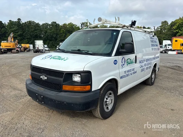 2015 GMC G2500 Cargo Van