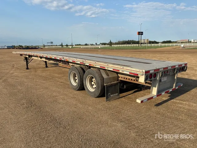 1998 Benson 53 ft T/A Flatbed Trailer