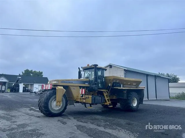 2008 Terra-Gator Dry Spinner 3 Wheels Floater Self Propelled Fertilizer Spreader
