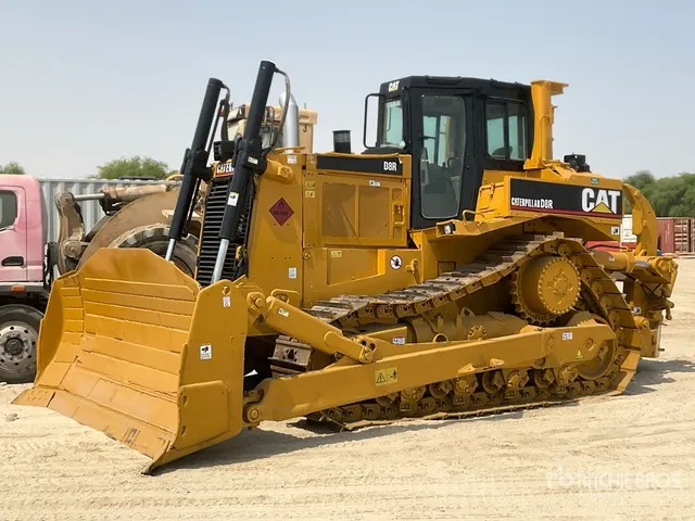 2010 Cat D8R Crawler Dozer (Inoperable)