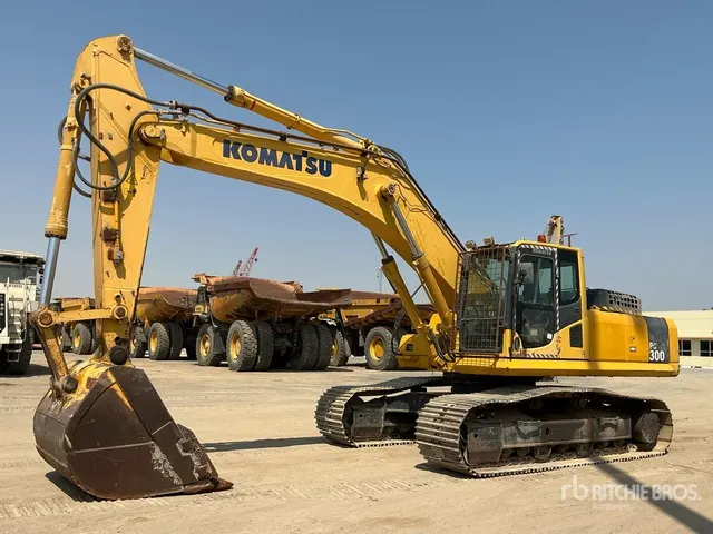 2018 Komatsu PC300-8M0 Tracked Excavator
