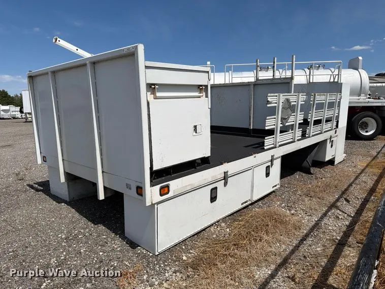 Knapheide flatbed