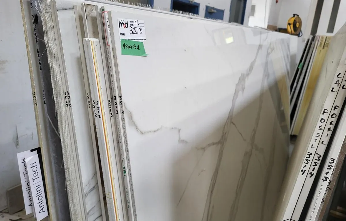 (4) Assorted Porcelain Slabs
UNRESERVED