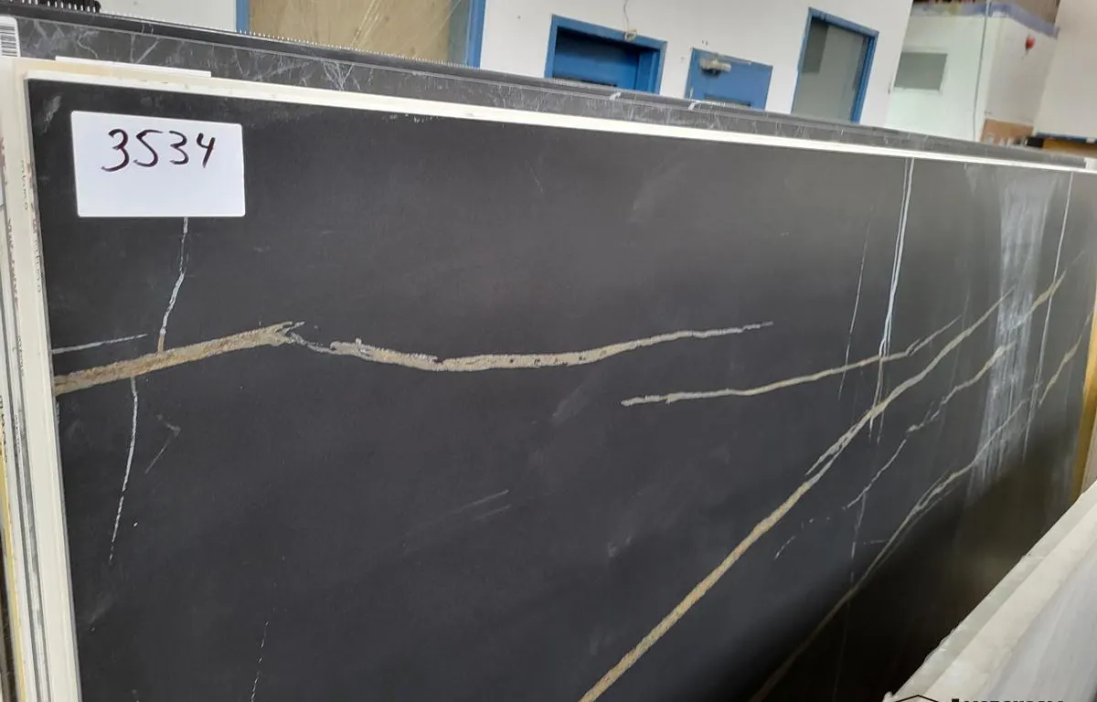 Sahara Noir Porcelain Slab
UNRESERVED