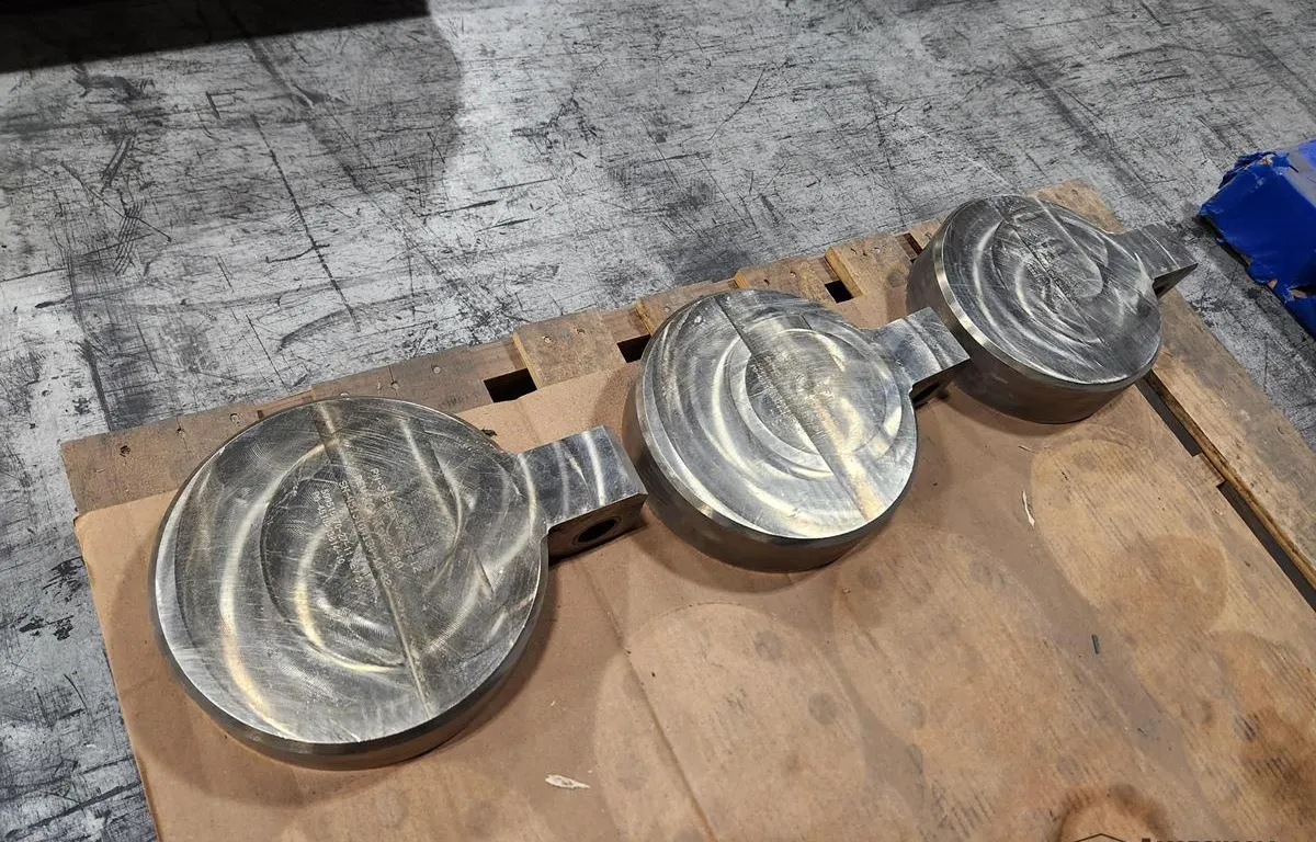 (3) Pipe Clappers with Pin Hold Wear
UNRESERVED
